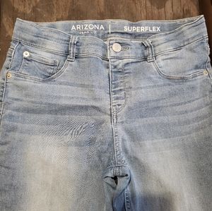 Arizona Girls Light Washed Denim Jegging 14